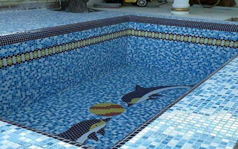 کاشی استخری آبی بدون تاب و خرده شدن با حمل بصرفه